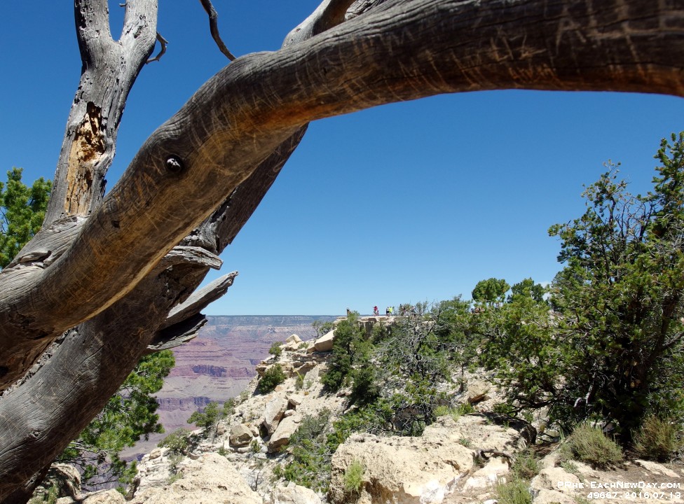 49667RoCrEx - East along the Rim Trail toward Yavapai Point - the Visitor Center